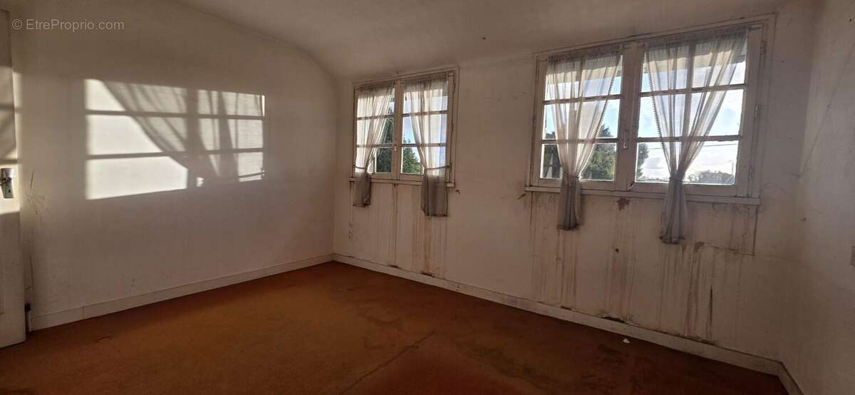 Maison 128 m² à Saint-Thuriau  - photo 8