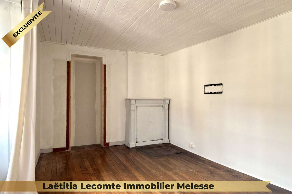 Maison à MELESSE