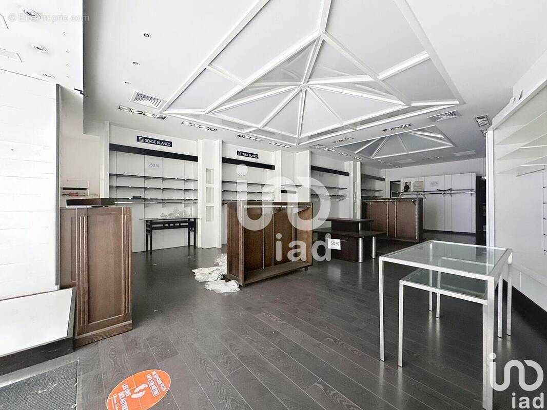 Photo 1 - Commerce à TARBES