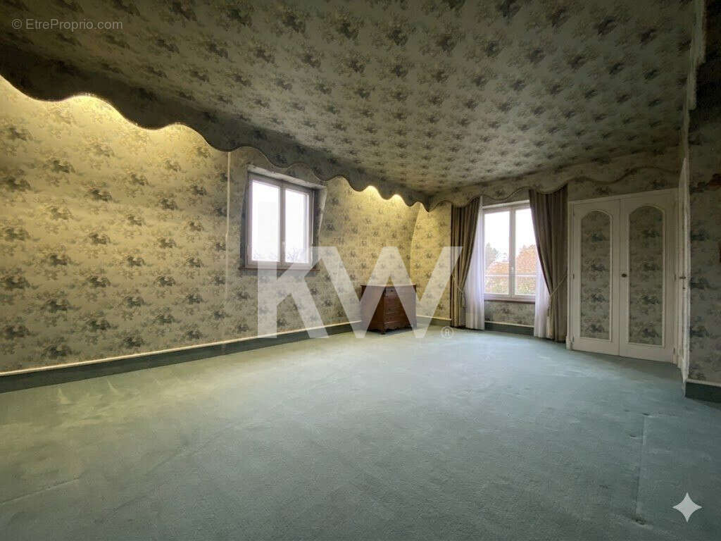 Maison 323 m² à Ouzouer-Le-Marche  - photo 9