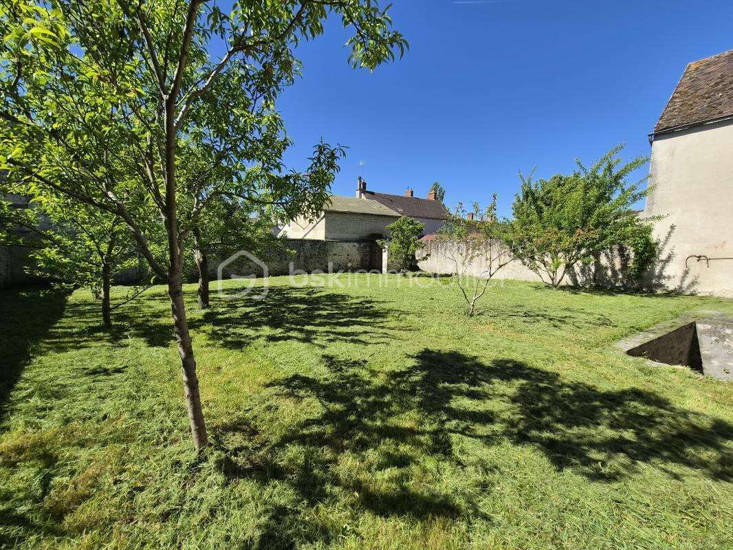 Maison à LORREZ-LE-BOCAGE-PREAUX