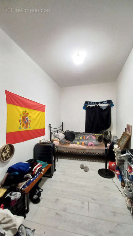 Appartement à LESPIGNAN