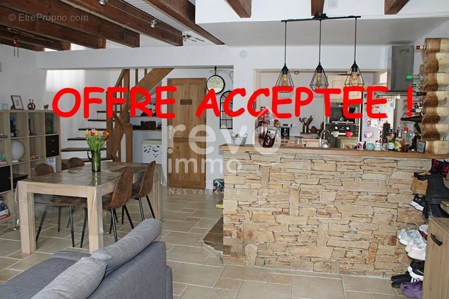 Maison à LA VARENNE