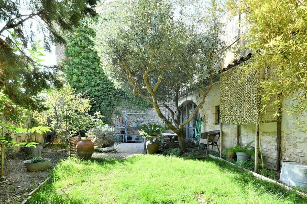 Maison à UZES