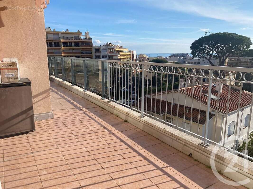 Appartement à ROQUEBRUNE-CAP-MARTIN