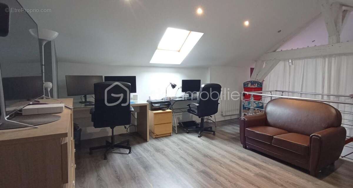 Maison à LEUVILLE-SUR-ORGE