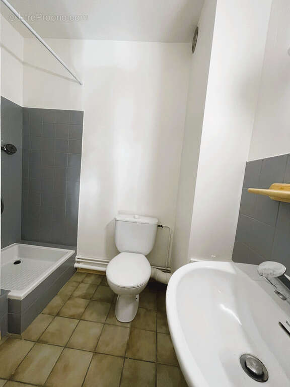 Appartement à POISAT