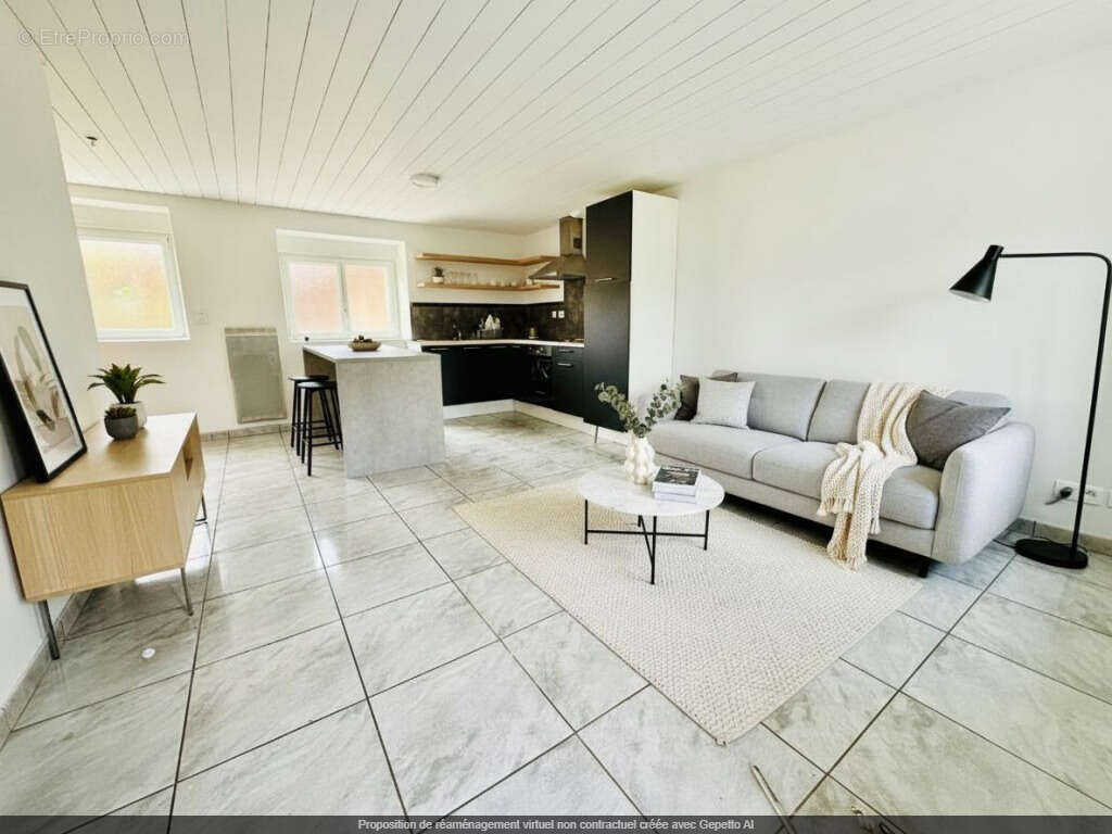 Maison à LA REMAUDIERE