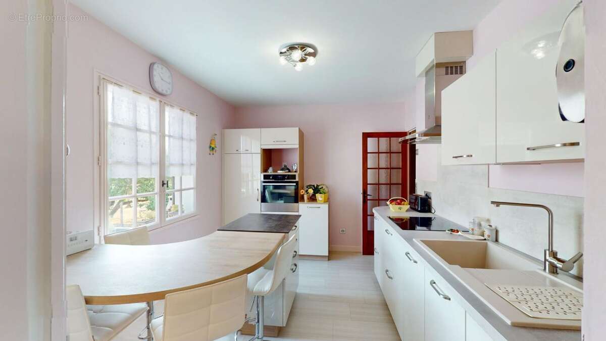 Maison  3 pièce(s) 85 m2 - photo 5