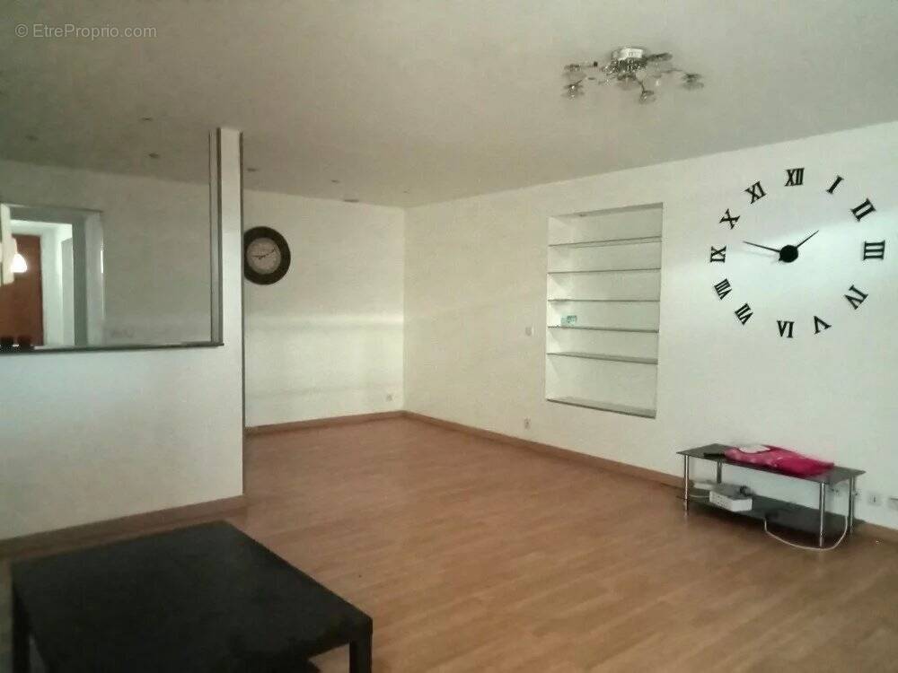 Maison à BEAUNE-LA-ROLANDE