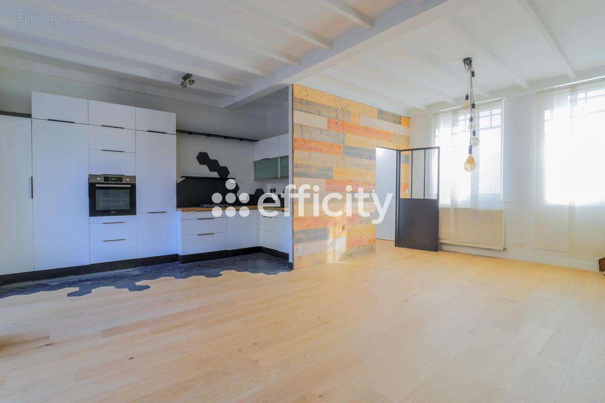 Maison à VILLENEUVE-D'ASCQ