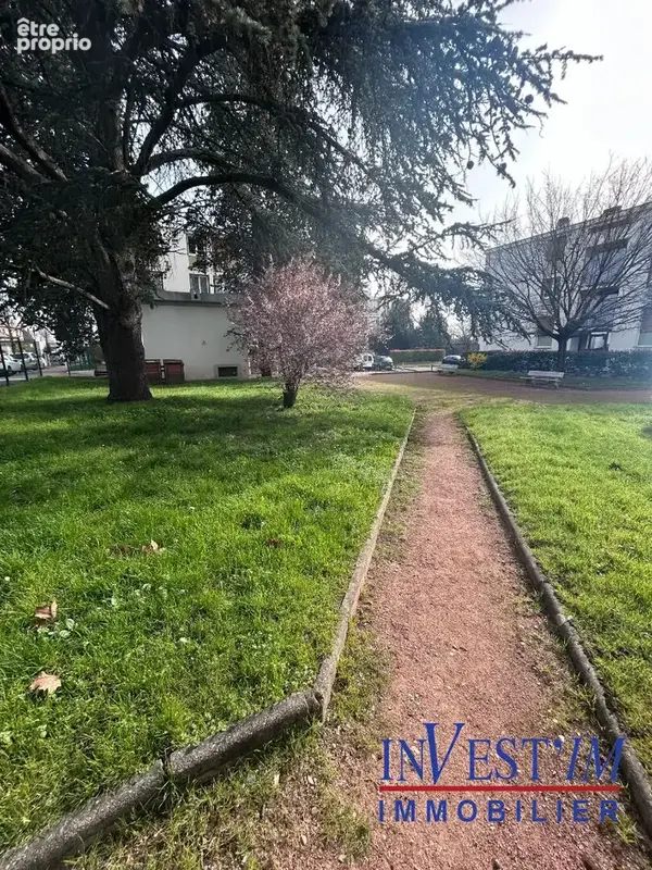 Appartement à OULLINS