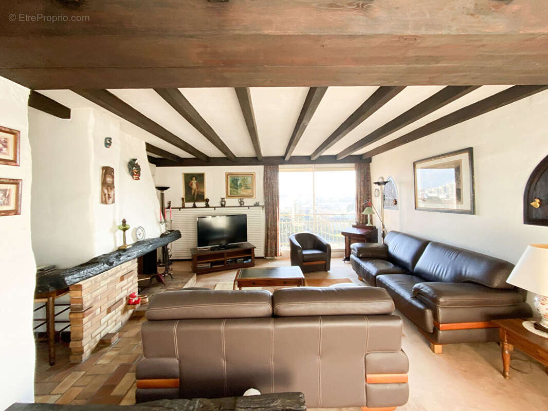 Appartement à SEYSSINET-PARISET