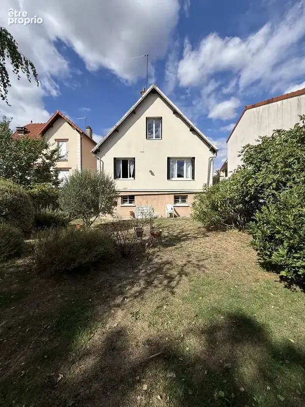 Maison à LE BLANC-MESNIL