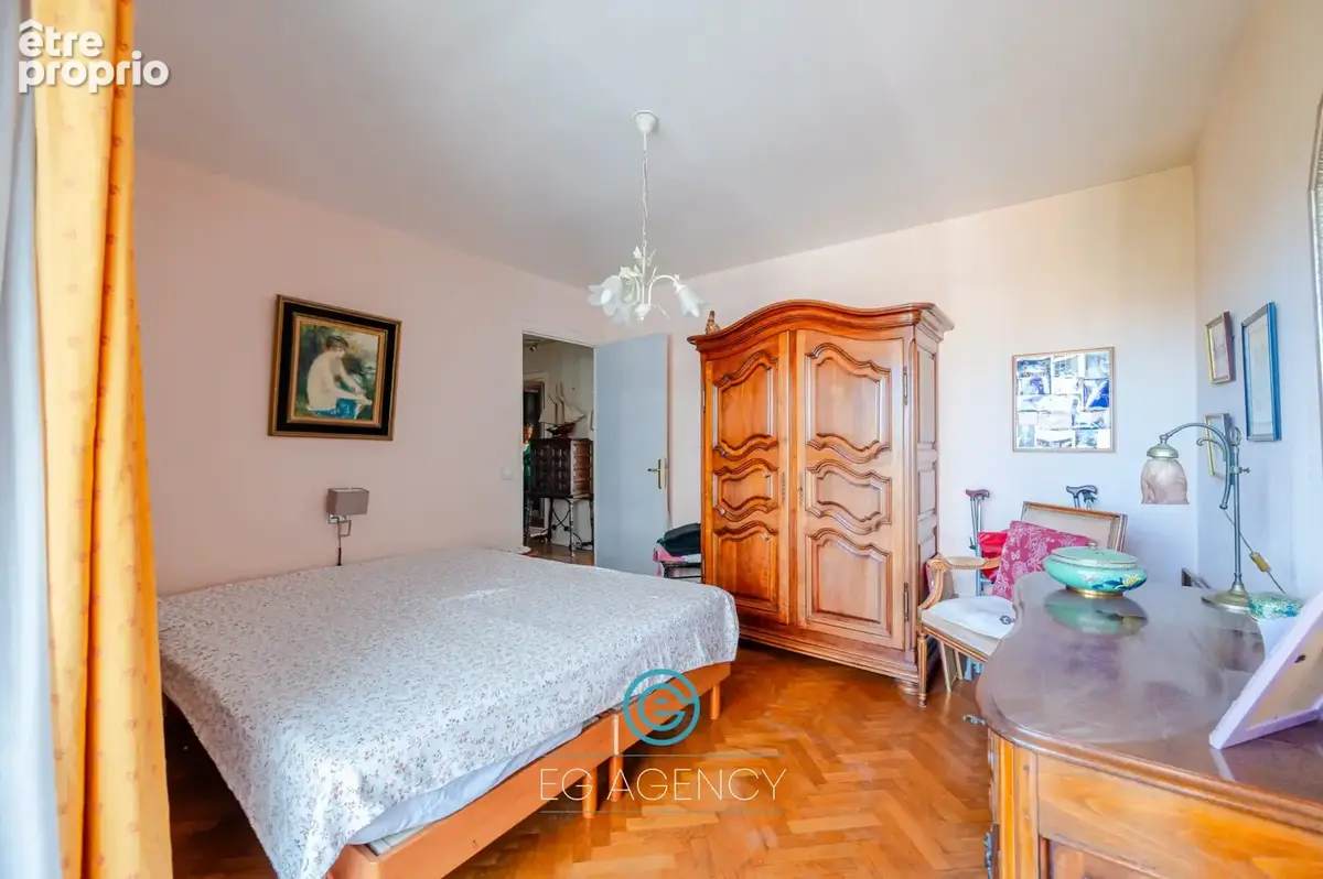 Appartement 4 pièces 82 m² à vendre à Marseille-9e (13009) - photo 5