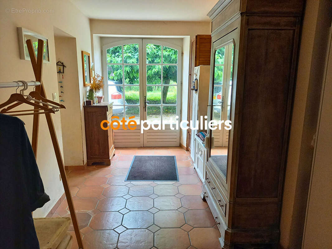 Maison à MONTBARTIER