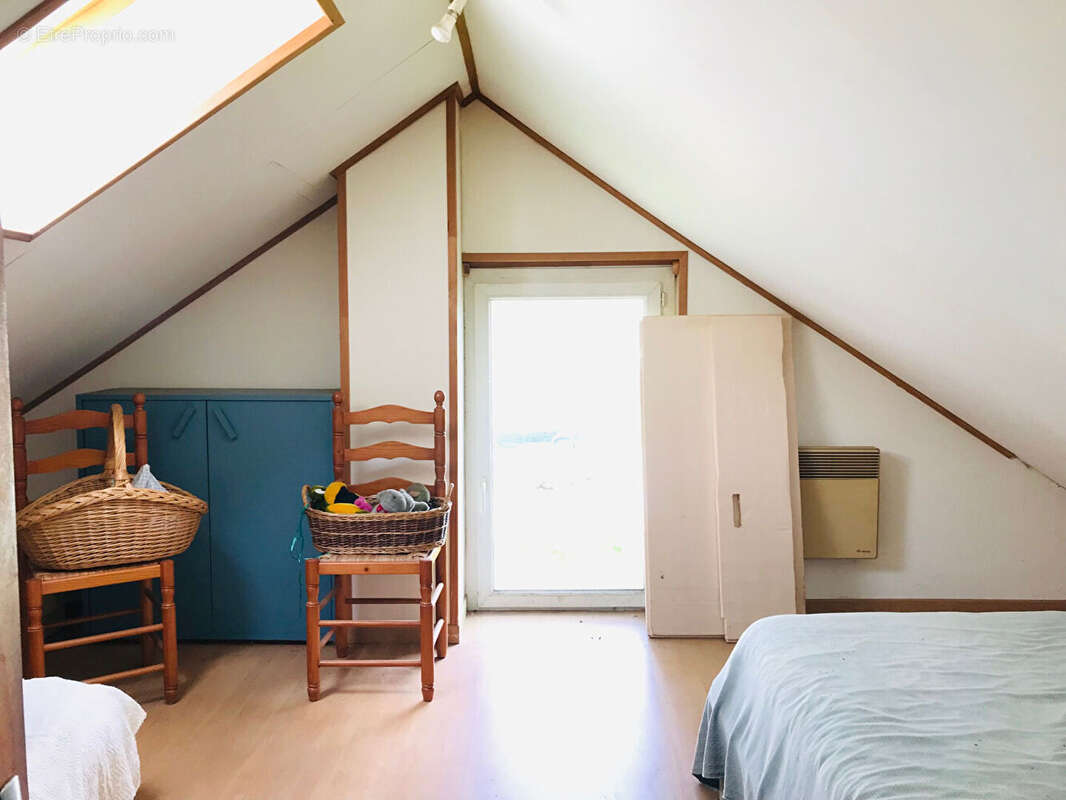 Maison à LA CHAPELLE-DES-MARAIS