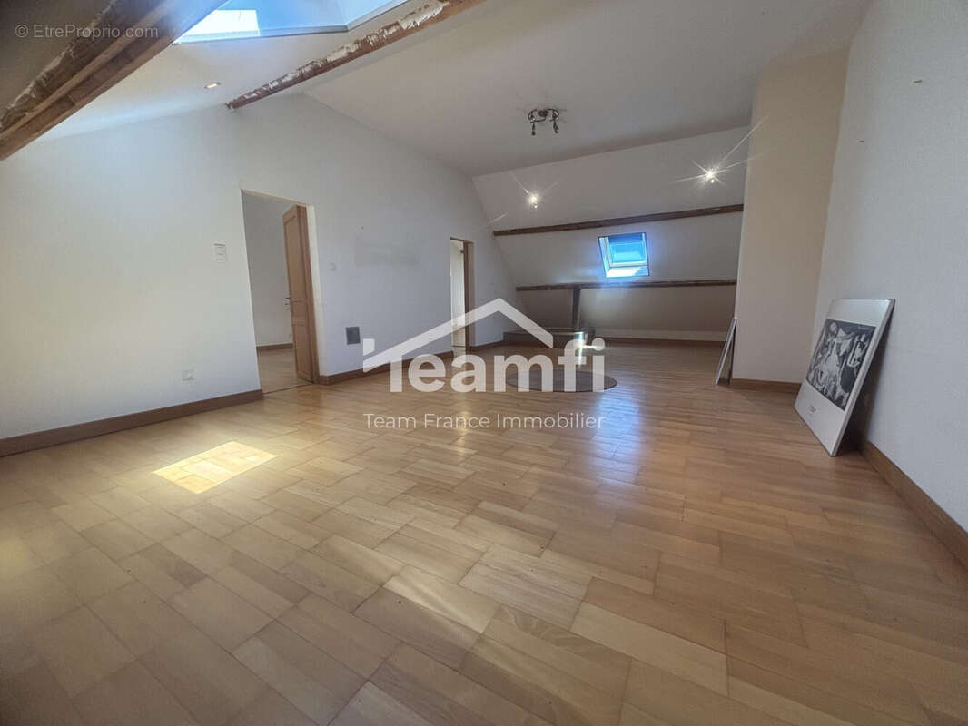 Maison 125 m² à Plou  - photo 9