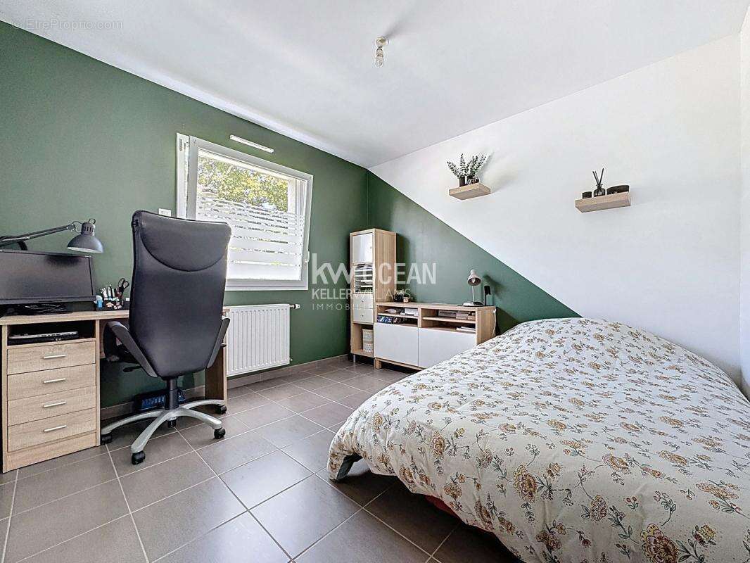 Maison à LE RELECQ-KERHUON