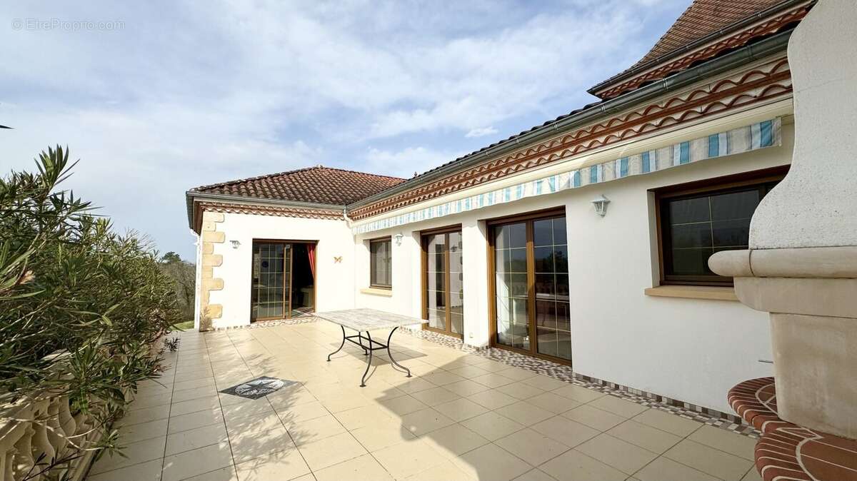 Maison à PONTONX-SUR-L&#039;ADOUR