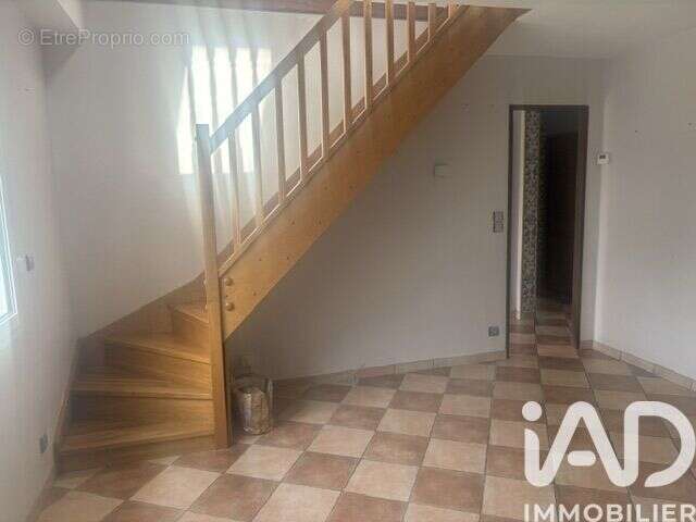 Maison 125 m² à Janville  - photo 9