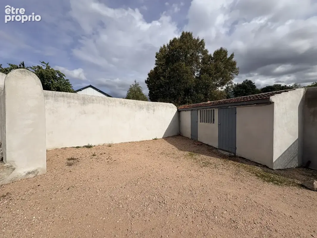 Maison de 111 m2 avec jardin et dépendances   Gannat - photo 12