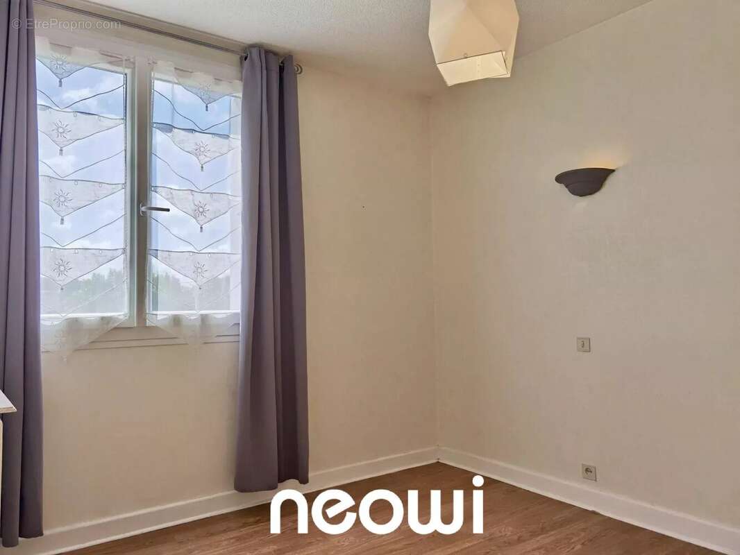 Alouettes – Appartement T5 avec loggia, cave et garage - photo 7