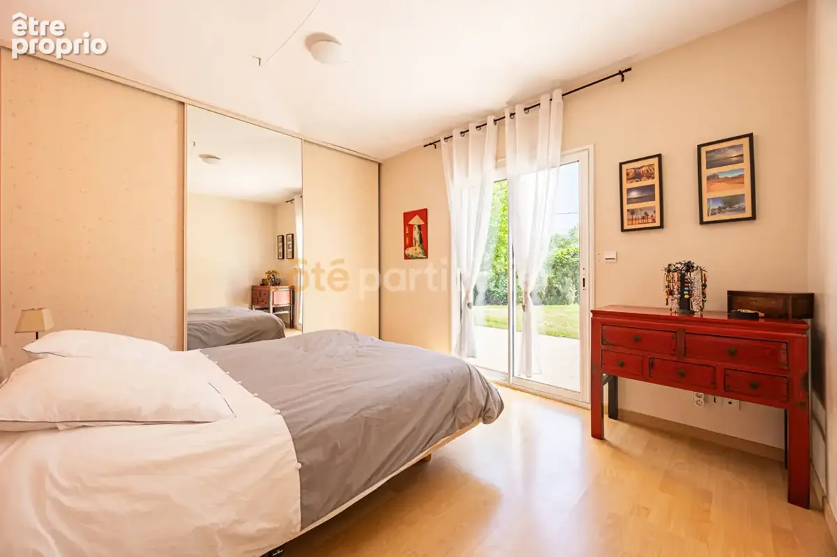 St-léger-les-vignes - maison - 237 m2 habitables - 6 chambres - piscine - 1240 m2 de parcelle - photo 7