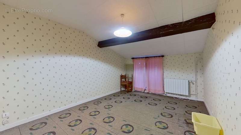 Maison à SIVRY-SUR-MEUSE