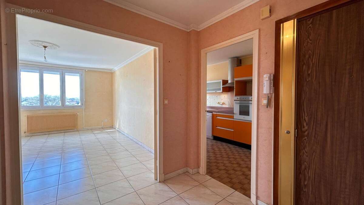 Appartement à CHASSIEU