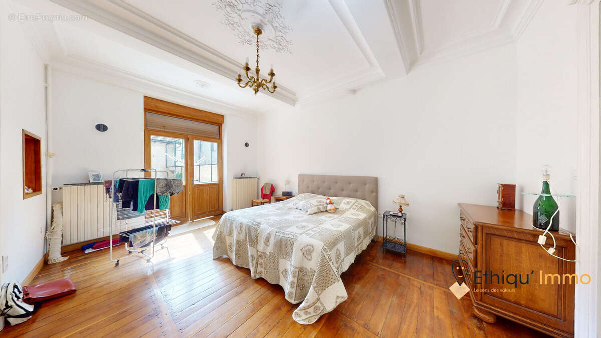 Maison 286 m² à Troyes  - photo 6