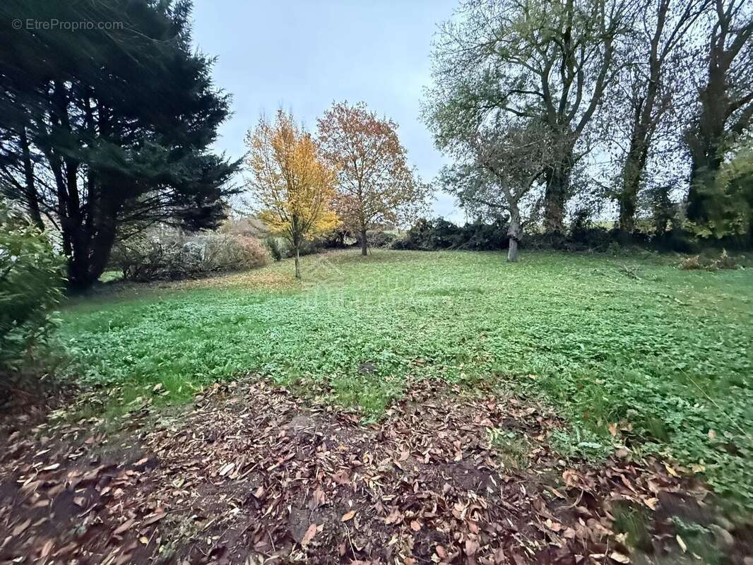 Terrain à WY-DIT-JOLI-VILLAGE