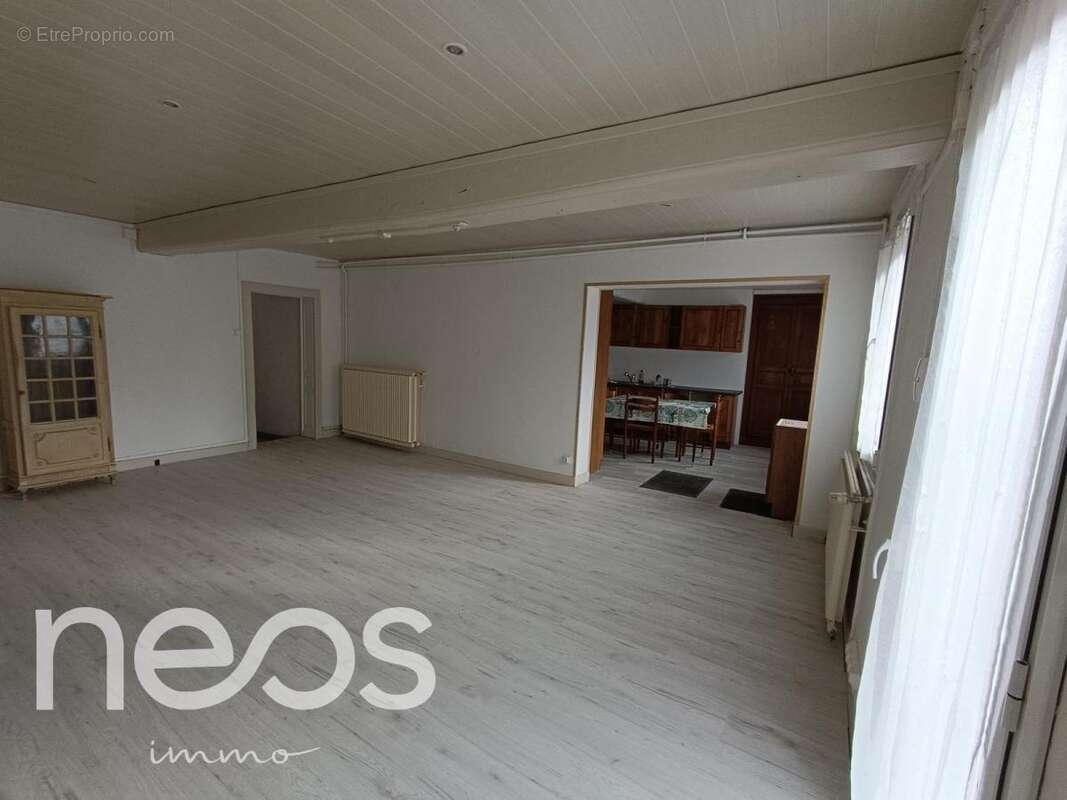 Maison à VITRY-SUR-LOIRE