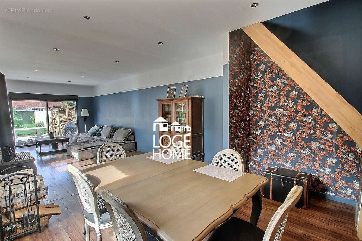 Salle à manger - Maison à HENIN-BEAUMONT