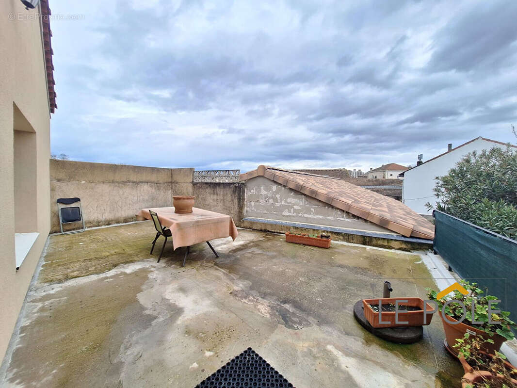 Appartement à BOLLENE