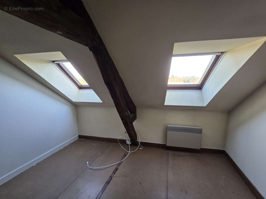 Maison à VARENNES-SUR-ALLIER