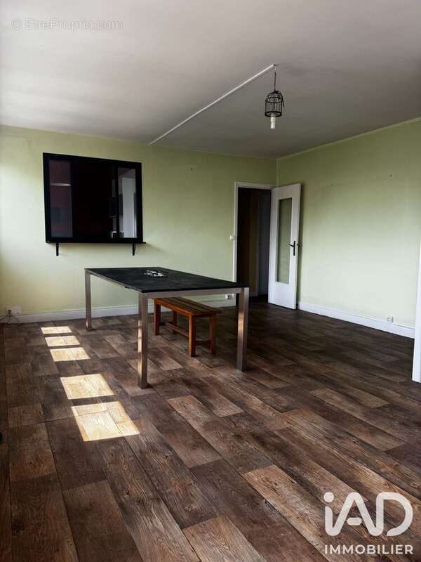 Photo 2 - Appartement à VILLIERS-LE-BEL