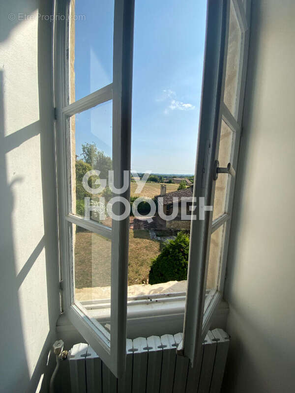 Maison à vendre - axe BORDEAUX - LIBOURNE - Référence 5824 - photo 7