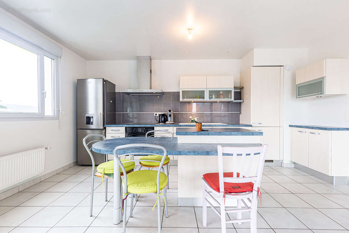 Appartement à MEYTHET