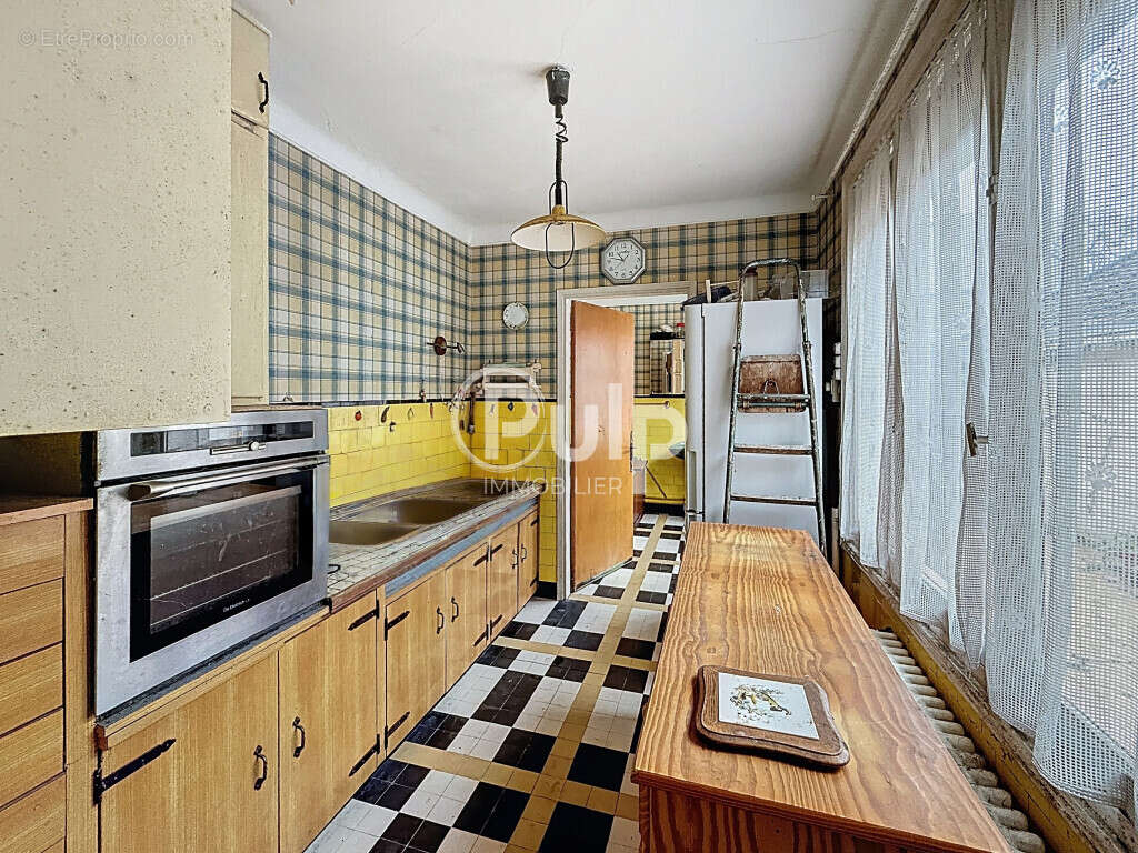 Maison à AUXI-LE-CHATEAU