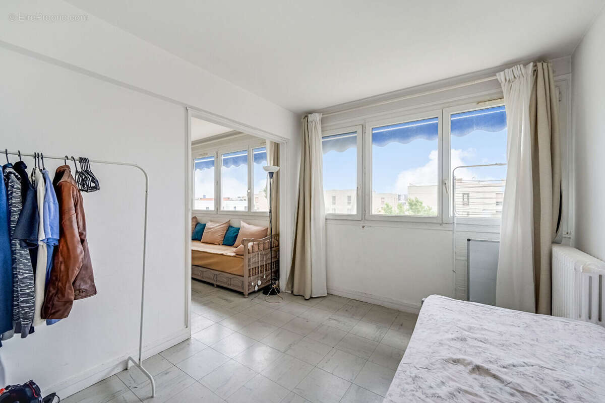 Appartement à CLICHY