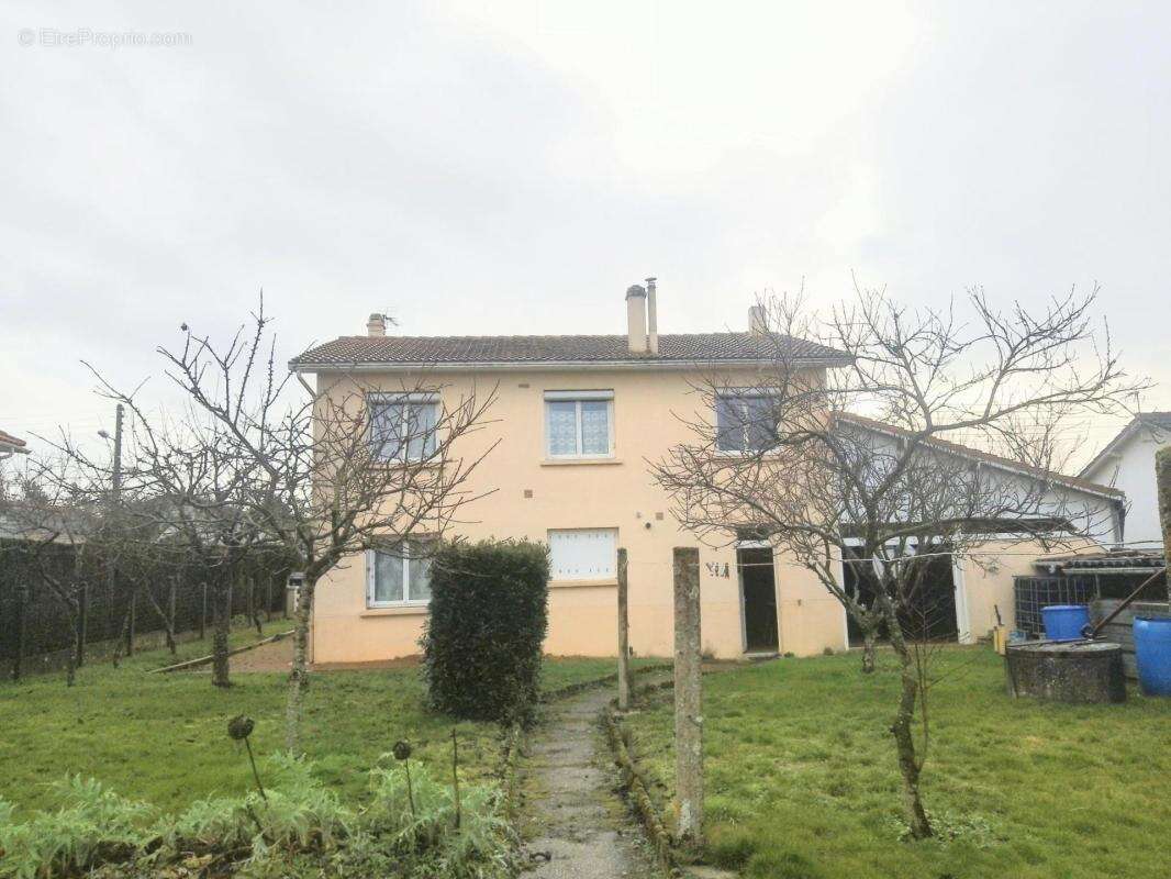 Maison à BRESSUIRE