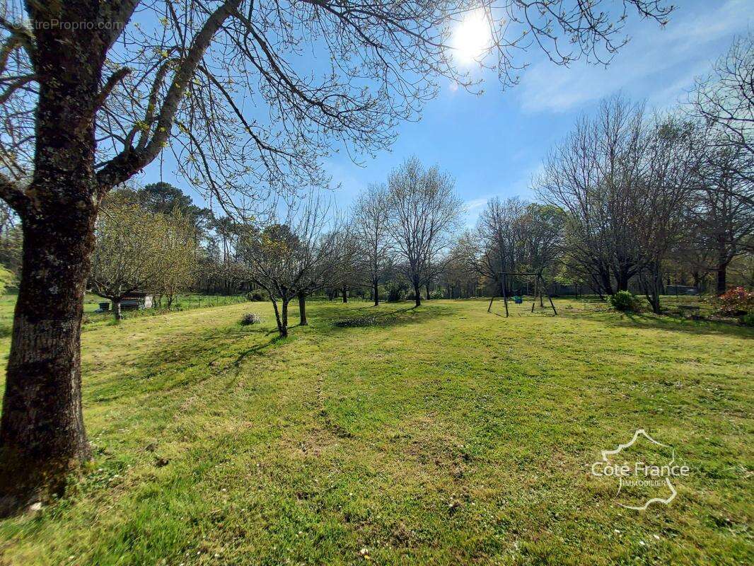 Maison à PUYNORMAND