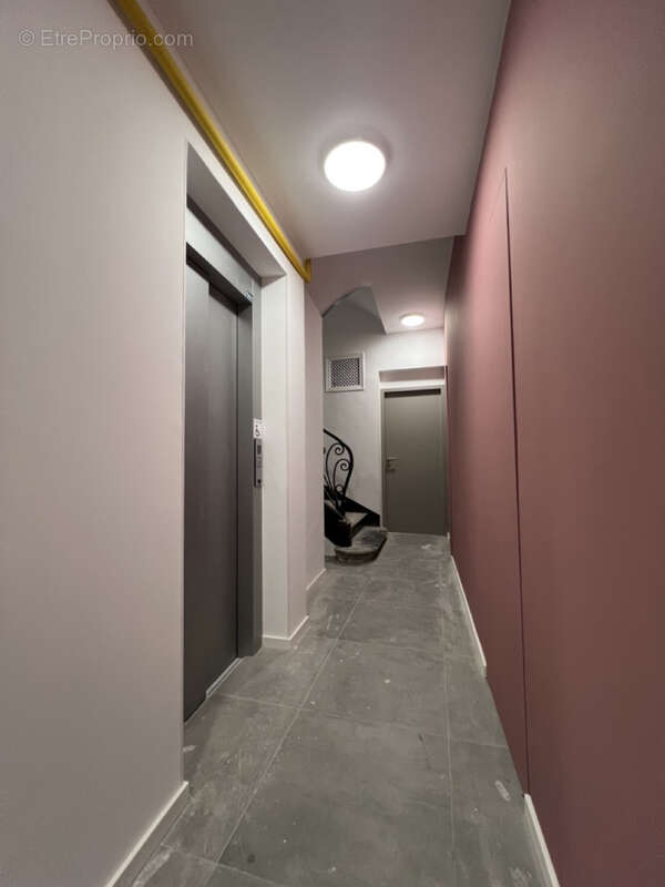  hyper centre de perpignan appartement f4 entierement refait a neuf - photo 12