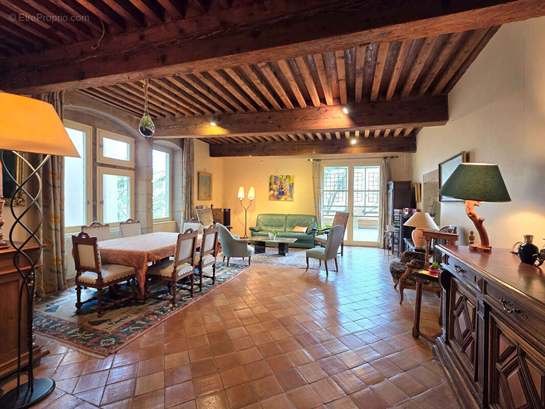 Maison à ROMANS-SUR-ISERE