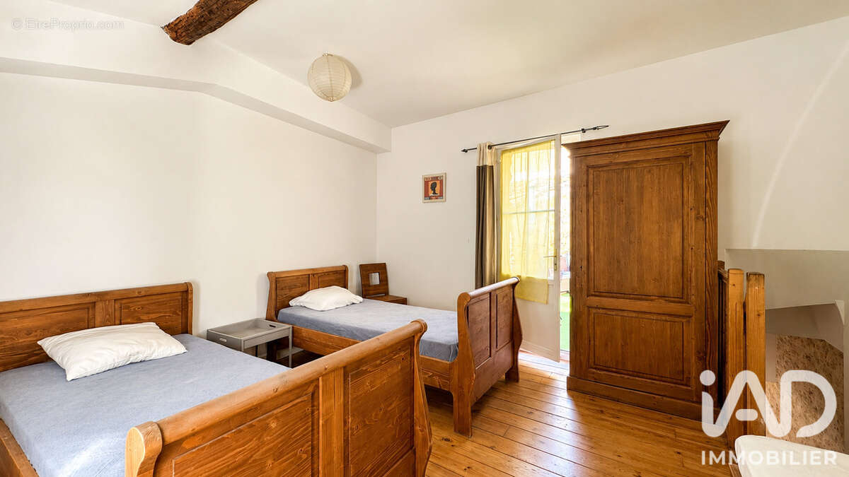 Appartement 52 m² à Malaucene  - photo 4