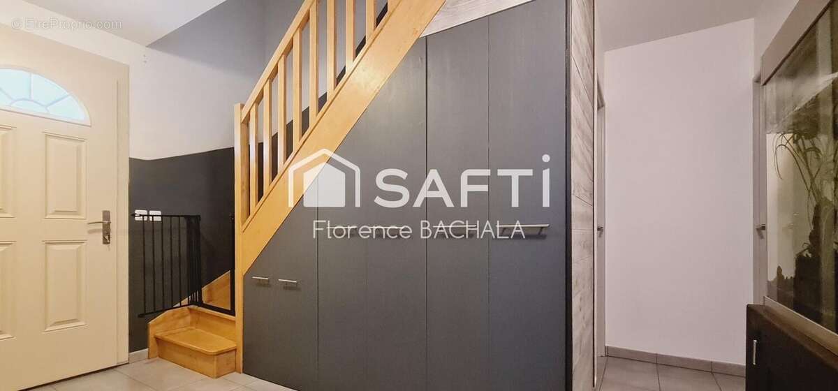 Maison 173 m² à Thorey-En-Plaine  - photo 4