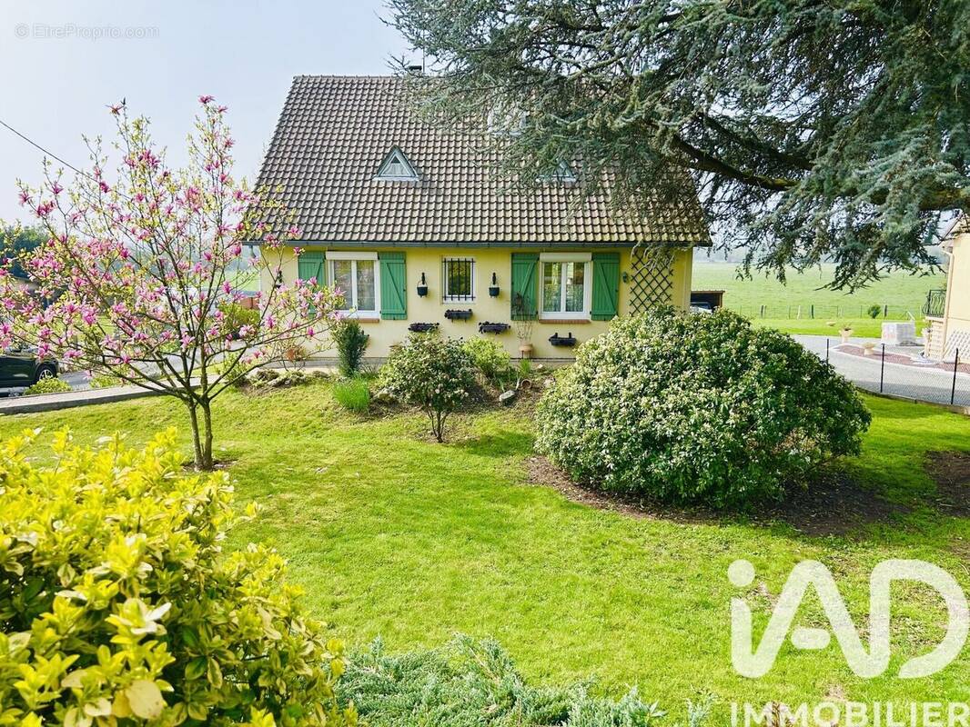 Photo 1 - Maison à VILLEQUIER