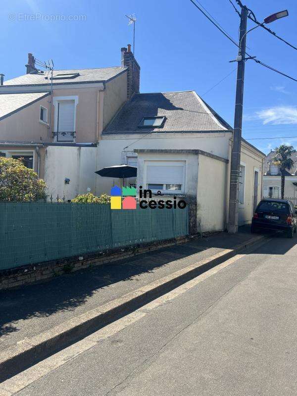 À vendre – immeuble de rapport commerce + habitation - photo 3
