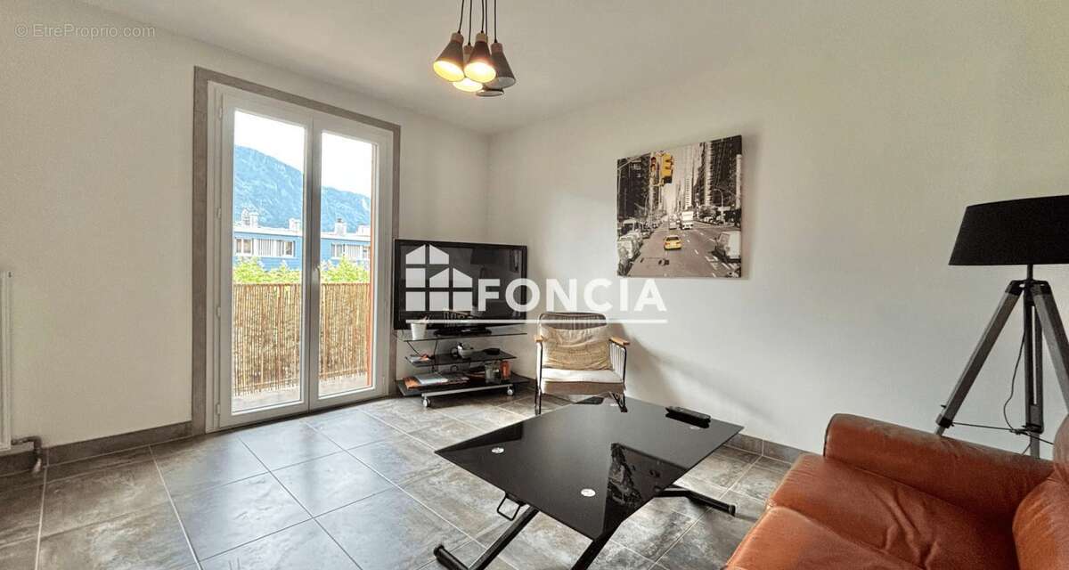 Appartement à BONNEVILLE